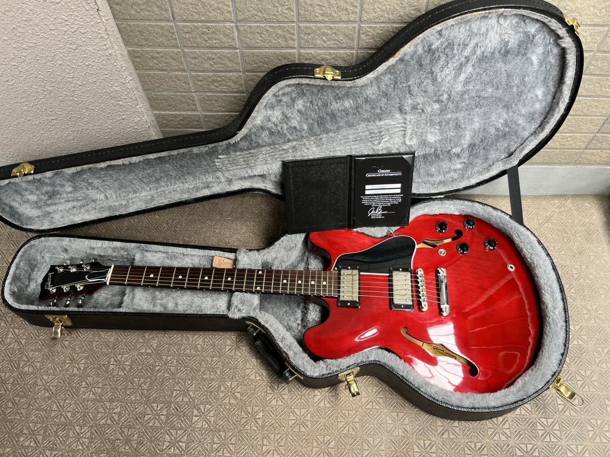 Gibson ES-335 Dotの画像1