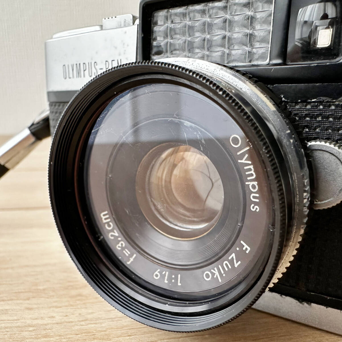 T590 1960年代 当時物 OLYMPUS PEN-D F.Zuiko 1:1.9 3.2cm フィルムカメラ オリンパス シャッターOK _画像4