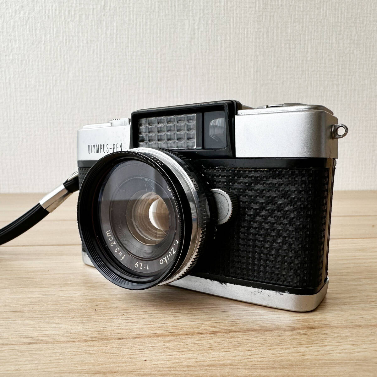 T590 1960年代 当時物 OLYMPUS PEN-D F.Zuiko 1:1.9 3.2cm フィルムカメラ オリンパス シャッターOK _画像2