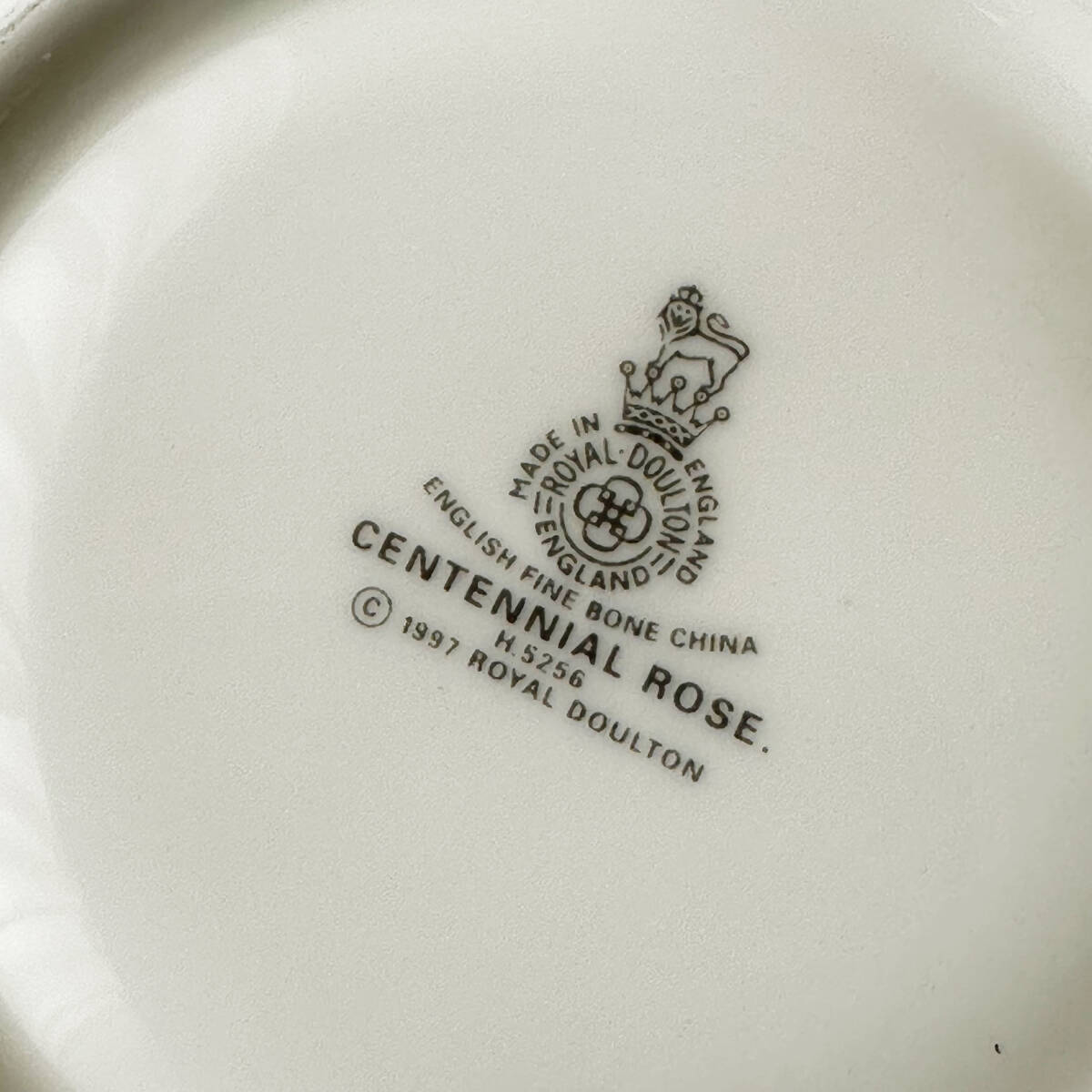 T620 ROYAL DOULTON CENTENNIAL ROSE センテニアルローズ ロイヤルドルトン ソーサーのみ 食器 皿_画像4