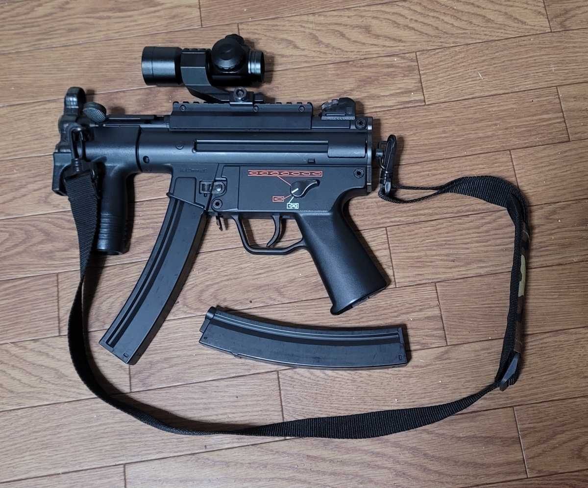 東京マルイ　H&K MP5クルツA4　電動ガン スタンダードタイプ　MP5K　ベルト付き　_画像1