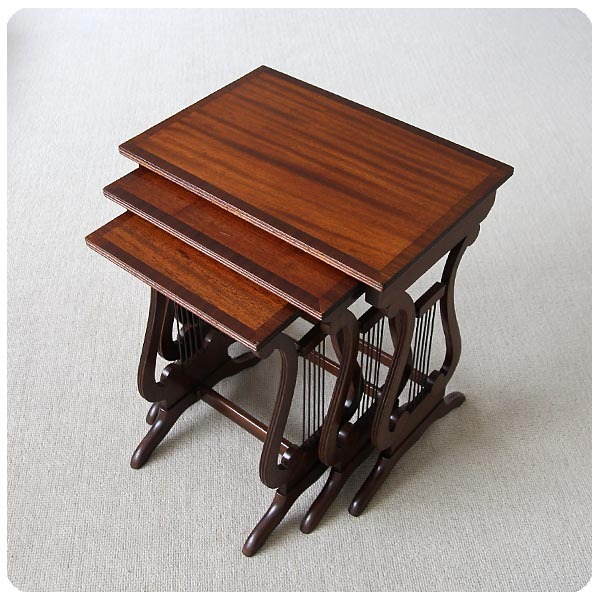イギリス アンティーク ネストテーブル マホガニー ハープ脚 飾り台 家具「入れ子式テーブル」P-287_画像1