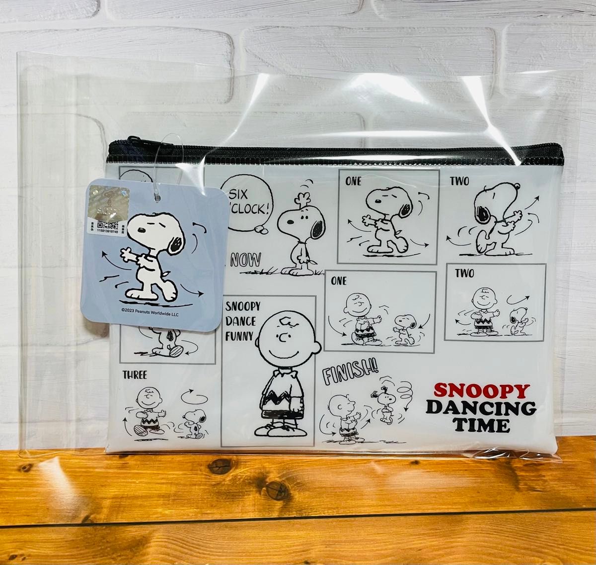 新品未使用品　SNOOPY スヌーピー　PEANUTS クリアケース　クリアポーチ