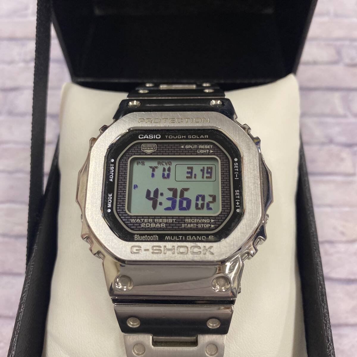 中古 カシオ GMW-B5000D-1JFの画像1