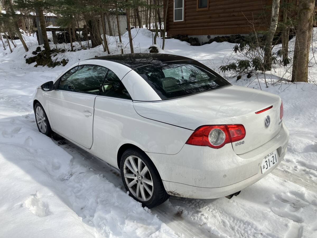 キレイな外装／屋内車庫！ DOHC 2.0 TSI ICターボ VW Eos 6速AT 純正NAVI、車検 R7年1月27日の画像3