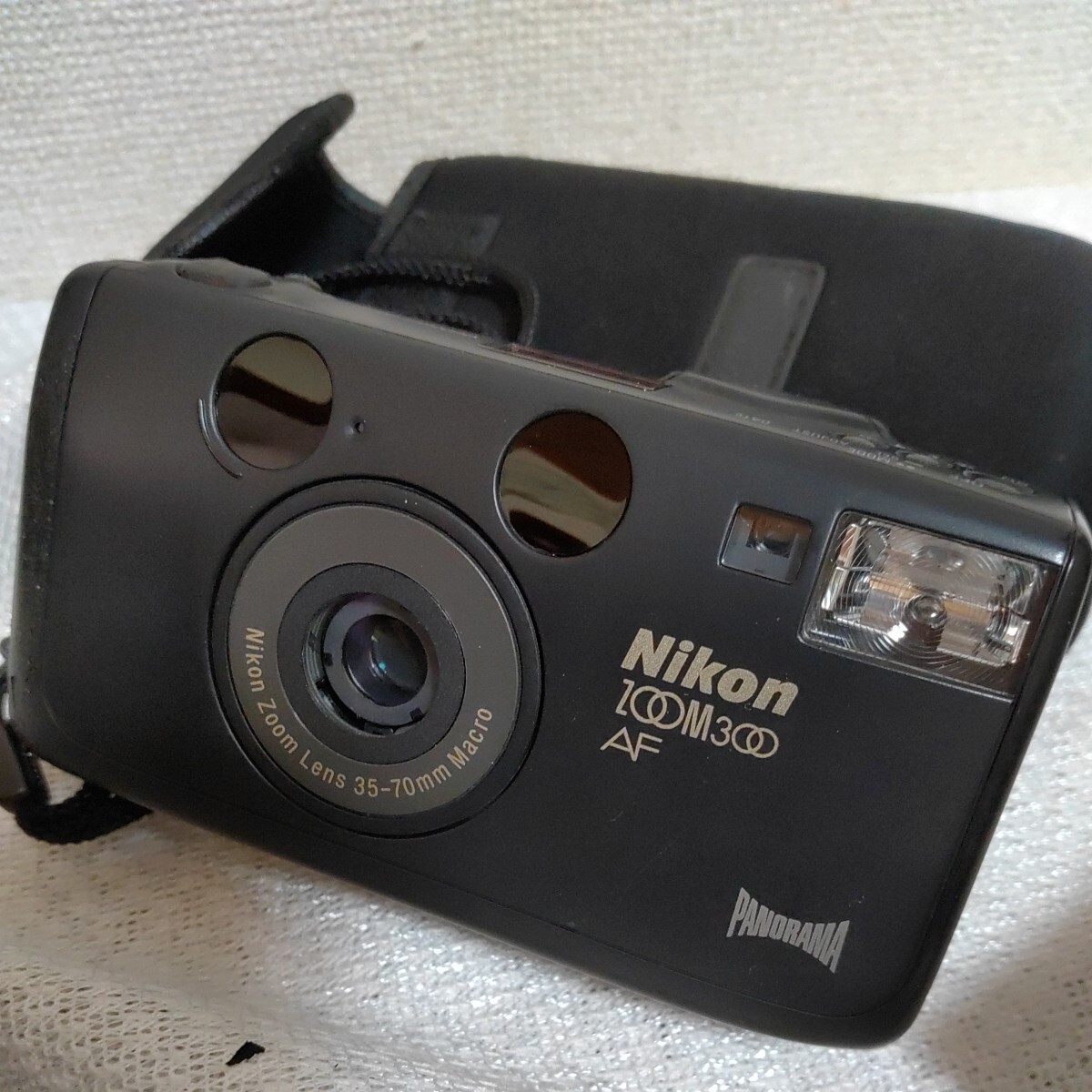 Nikon　ジャンク　フィルムカメラ　ニコン　一眼レフ　F-301　SB-12　ZOOM300AF　FUJI　DL-900　三脚　　0311-B1-TA5_画像3