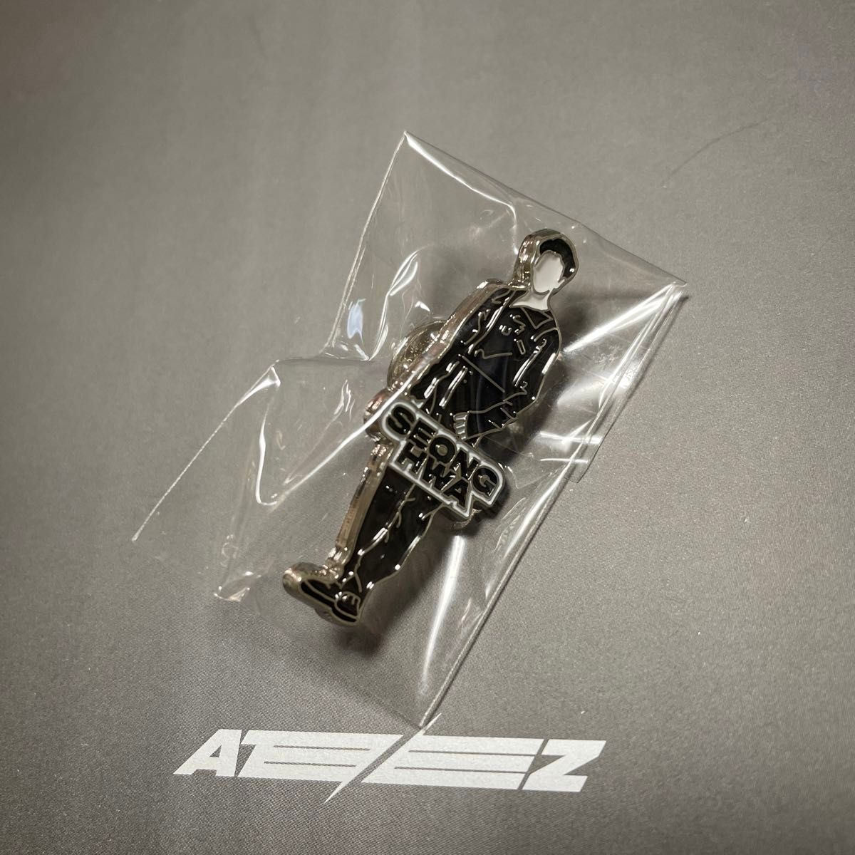 ATEEZ ソンファ　ピンバッジ