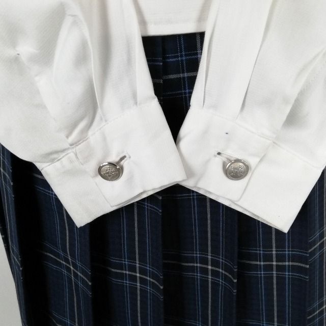 1円 セーラー服 チェックスカート 上下2点セット 大きいサイズ カンコー 中間服 水色1本線 女子 学生服 中学 高校 白 中古 ランクC EY7095_画像6