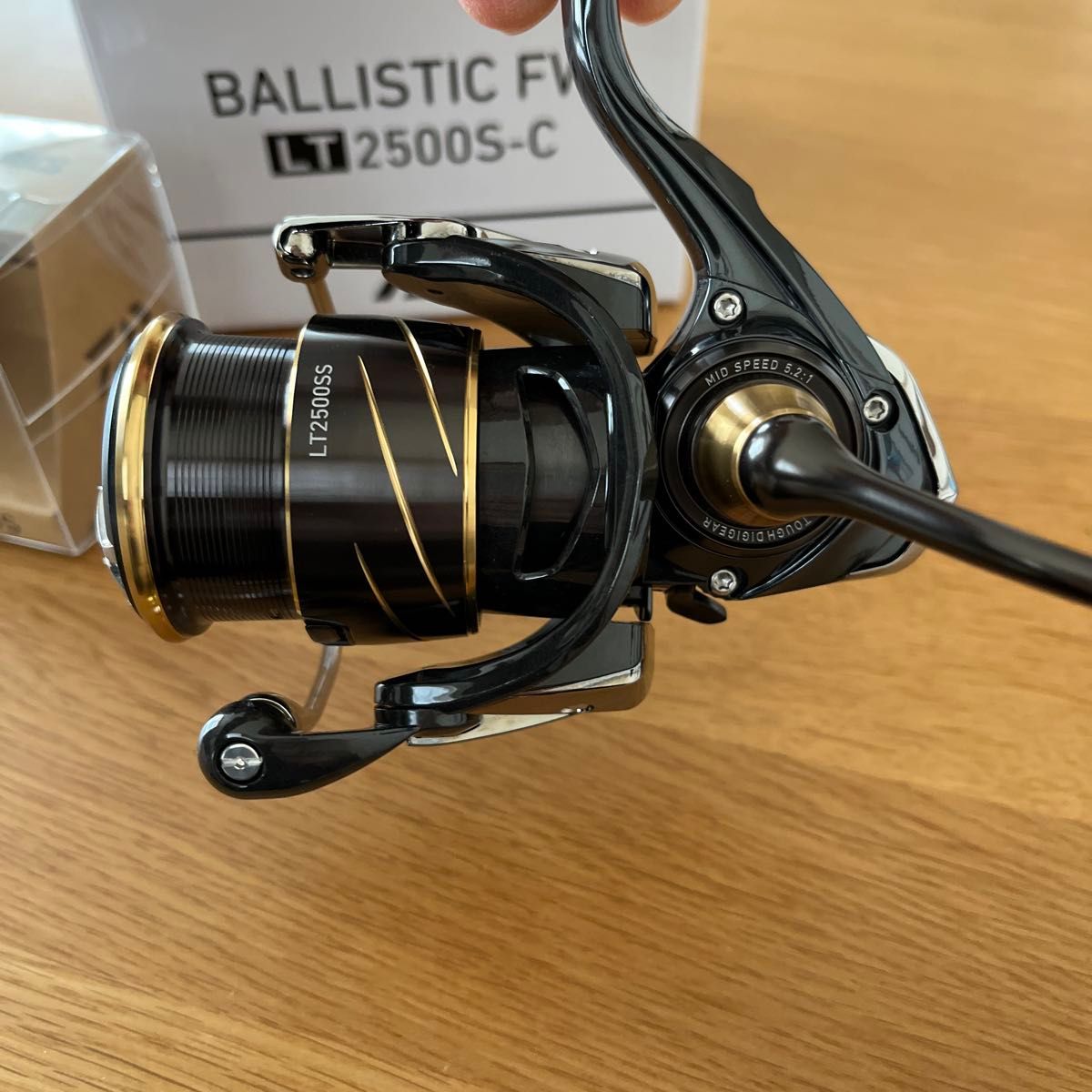 DAIWA バリスティックFW LT 2500S-C (SLP LT α2500SS スプールⅡ DAIWA バリスティックFW LT 2500S-C (SLP LT α2500SS スプールⅡ