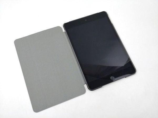 iPad mini4用 カバー PUレザー+ハードケース ブラック 薄型 三つ折り スタンド_画像3