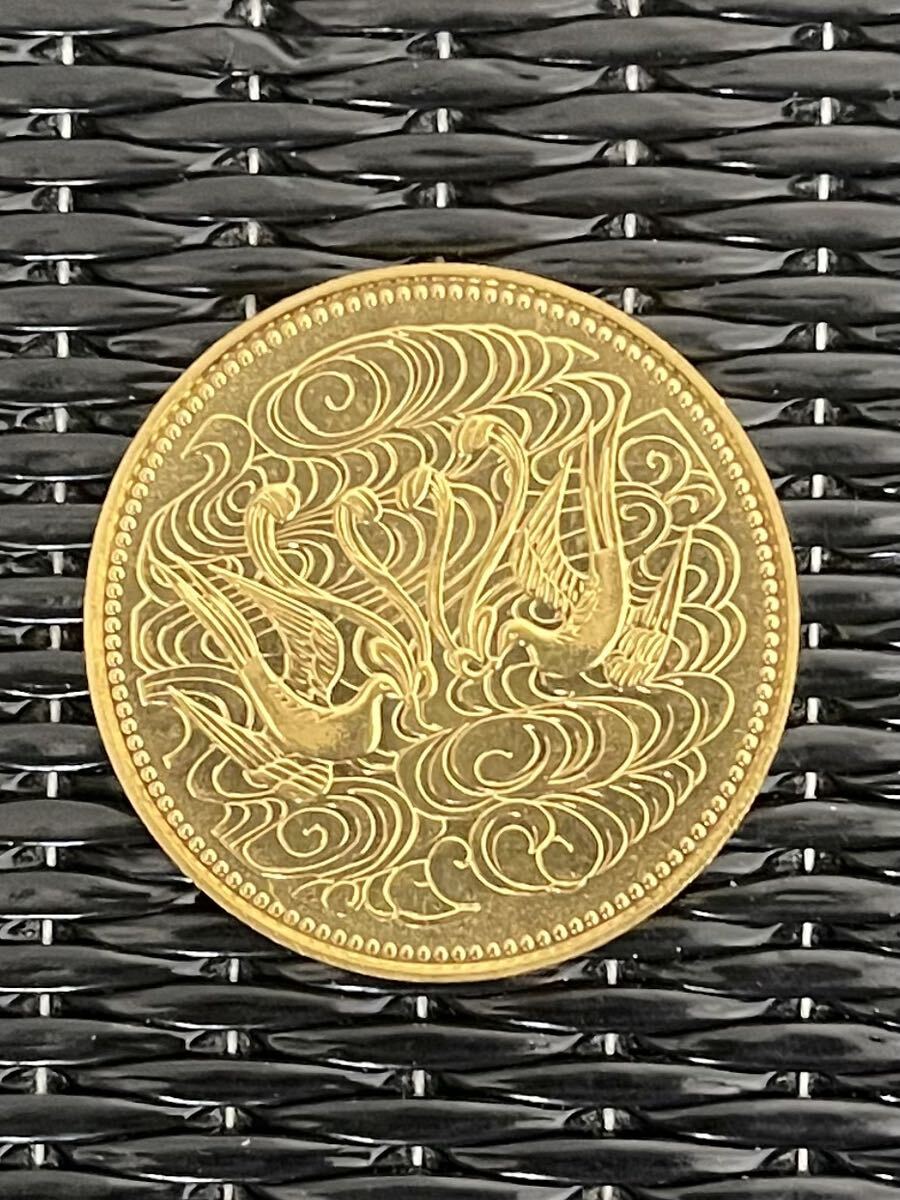 記念硬貨 天皇陛下 御即位記念 10万円金貨 1枚/ 在位60周年記念金貨 6枚_画像6