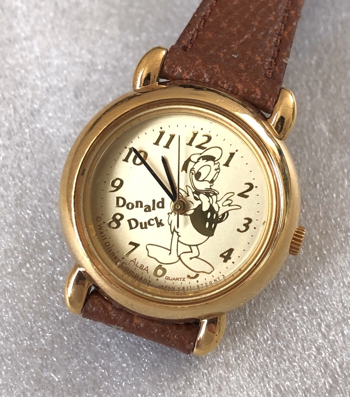 ALBA Donald Duck сделано в Японии часы Donald Duck работа товар Gold цвет Disney сотрудничество часы Disney герой нравится тоже SEIKO