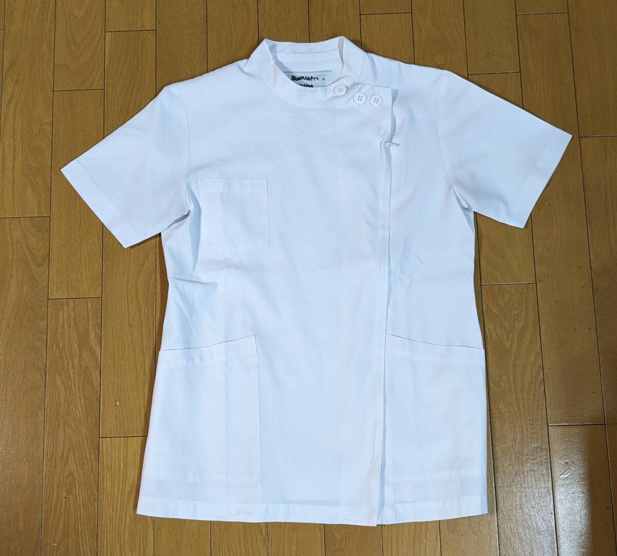 即決☆医療用ケーシー② 半袖 ナガイレーベン 女性用M KES5172（ケックスター生地） ナース服 白衣 有名メーカーの画像1