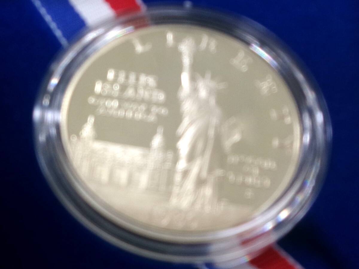 TK196★(3セット)UNITED STATES LIBERTY COIN アメリカ自由の女神記念コイン_画像4