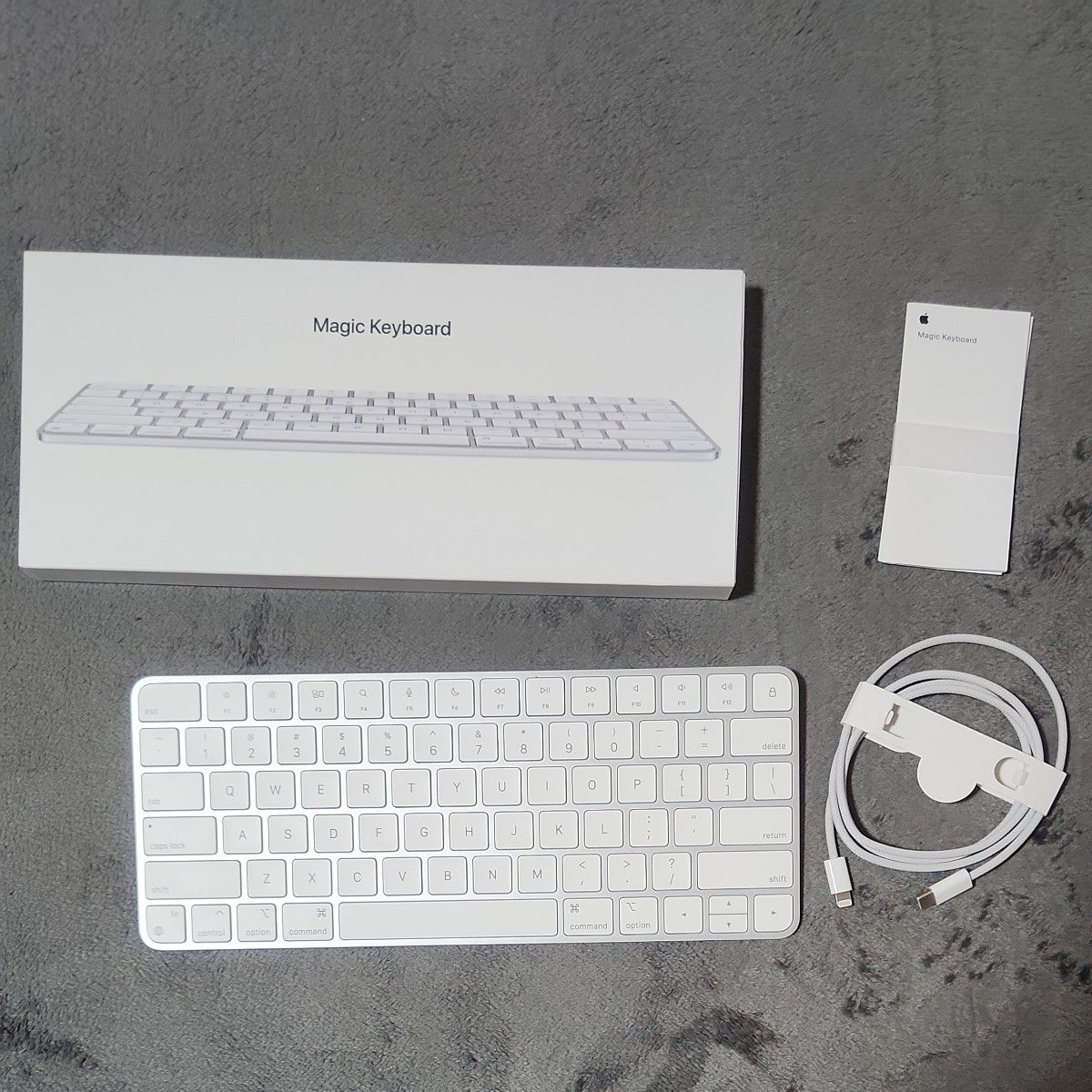 APPLE MAGIC KEYBOARD US配列 MK2ALL/A　マジックキーボード