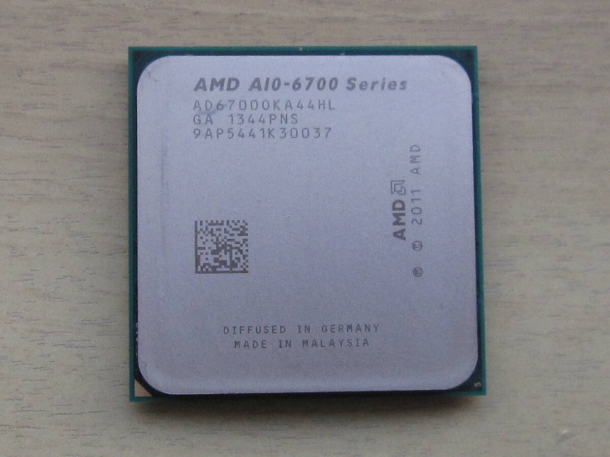 FM2 AMD CPU A10-6700 Series AD6700OKA44HL 3.7GHz 4500/20302の画像1