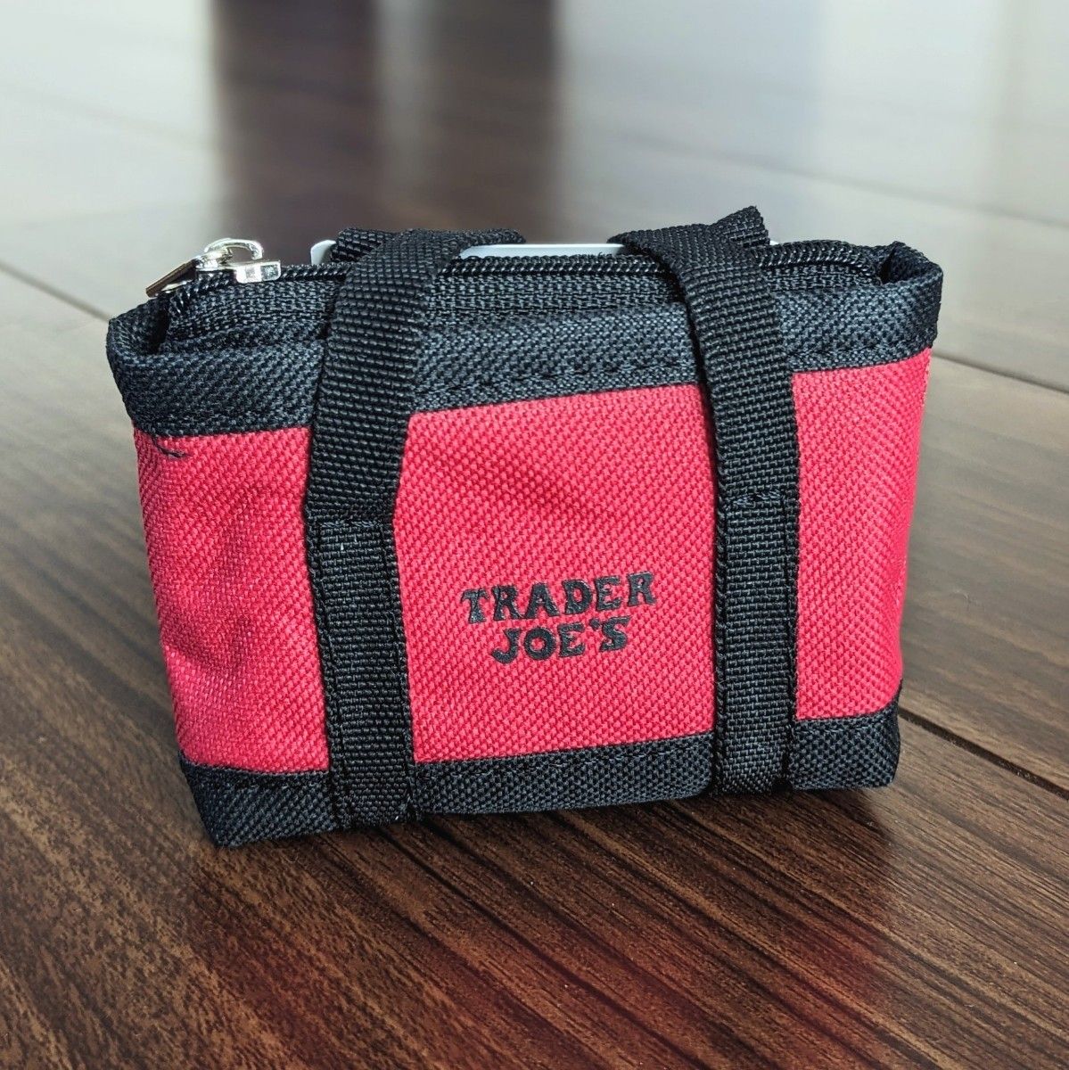 トレーダージョーズ マイクロトート エコバッグ Black Letters トートバッグ Trader Joe's