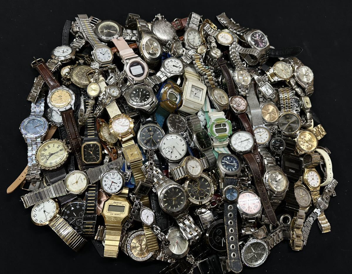 腕時計 約200個 本 大量セット SEIKO CITIZEN CASIO Paul Smith BULOVA FOSSIL folli foliie 等 その他 まとめ 1スタ H75_画像1