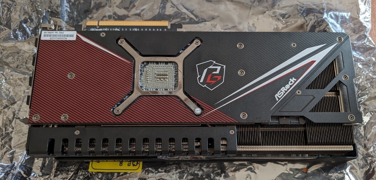 ASRock AMD Radeon7900XT Phantom Gaming　グラフィックボード_画像3