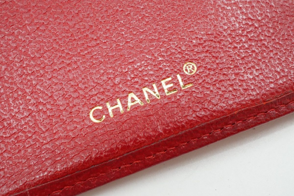 シャネル 二つ折り 財布 サイフ ココマーク CCロゴ ウォレット シールあり ゴールド金具 レザー 赤 レッド CHANEL 7933k