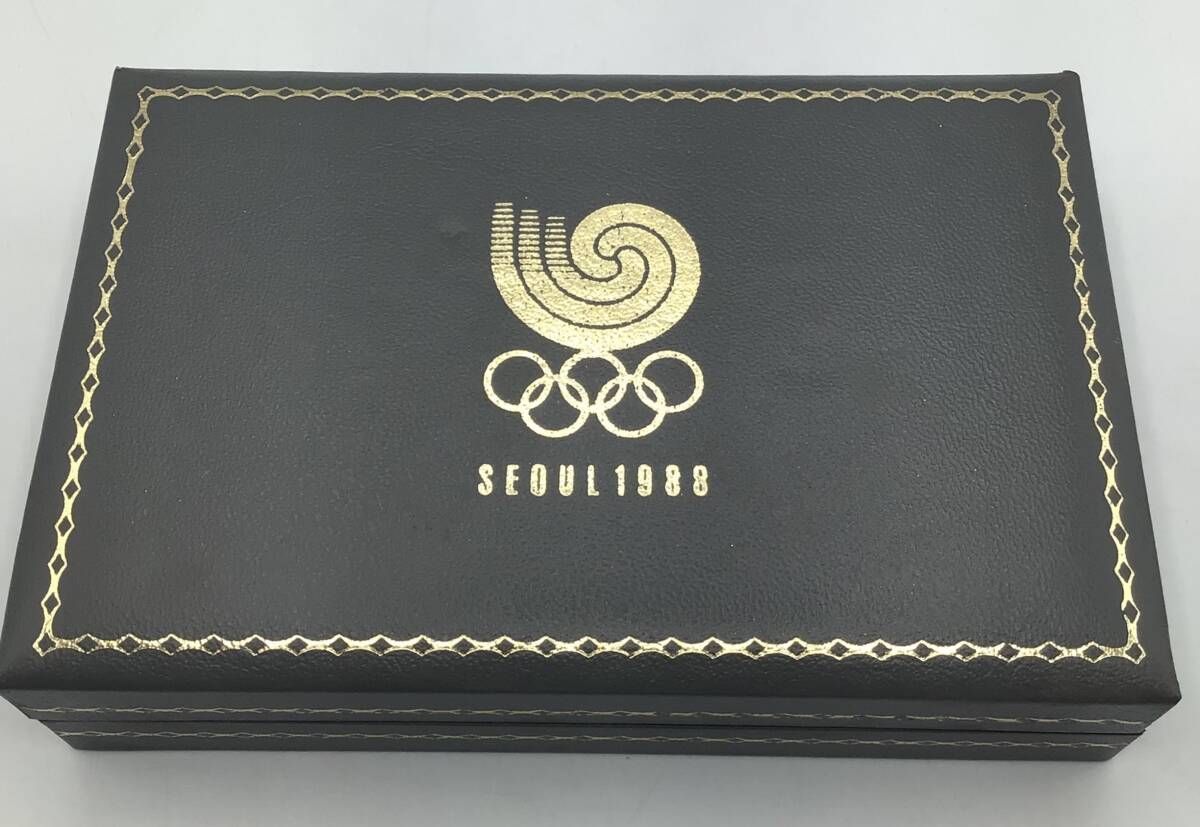 【9954】 SEOUL 1988年 ソウルオリンピック記念メダル 記念硬貨 1000ウォン・2000ウォン ケース付の画像6