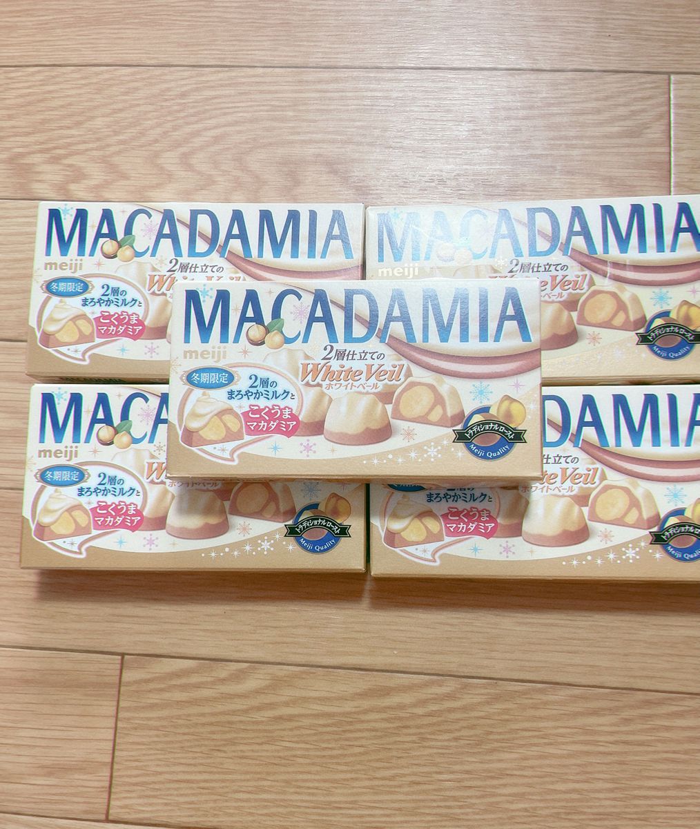 meiji MACADAMIA マカダミア　チョコレート　冬期限定　ホワイトベール　5箱セット
