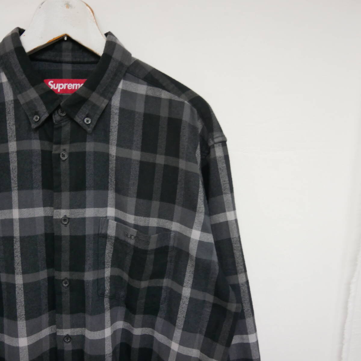 【1円】試着 国内正規 Supreme 23AW 23FW Plaid Flannel Shirt プレイド フランネルシャツ チェックネルシャツ クラシックロゴ刺繍 Black M_画像2