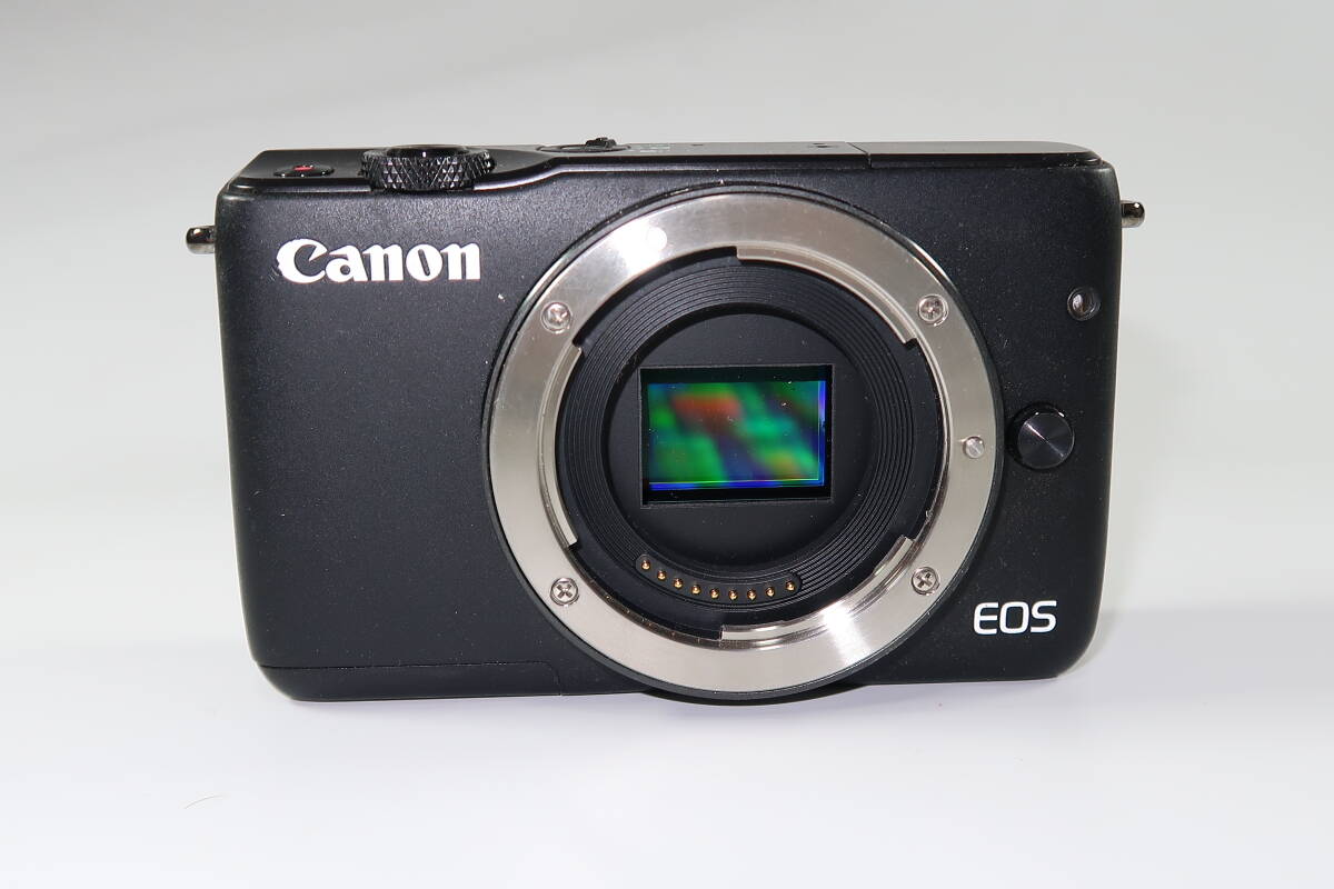 Canon　キャノン EOS M10 ミラーレス 一眼カメラ ボディ　ジャンク_画像1