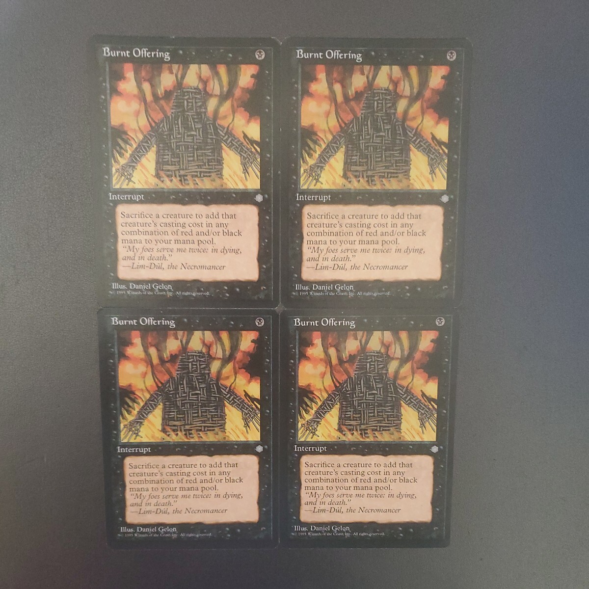 MTG Burnt Offering ICE 4枚セットの画像1