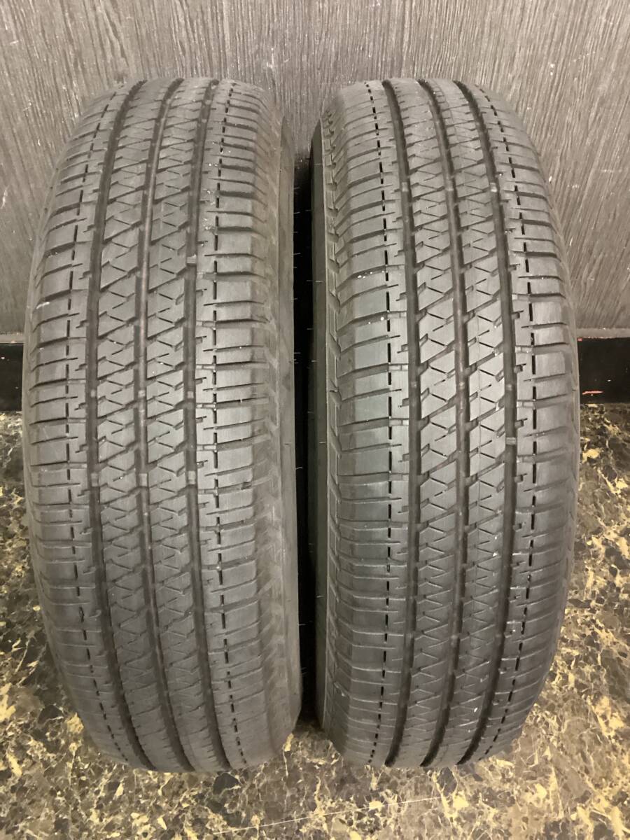 ラップに巻いて倉庫保管　ブリヂストン DUELER H/T 684Ⅱ　195/80R15 96S　２本セット_画像1