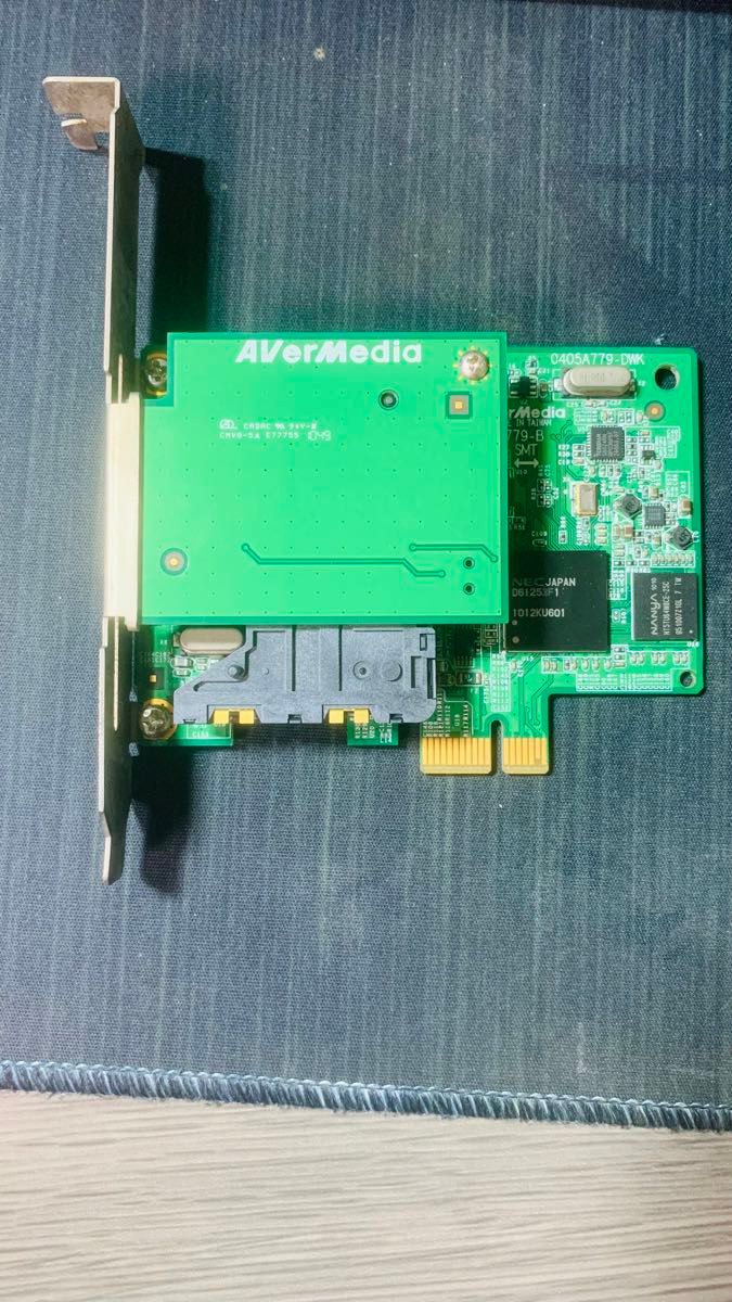 AVerMedia TVチューナー MCA779H