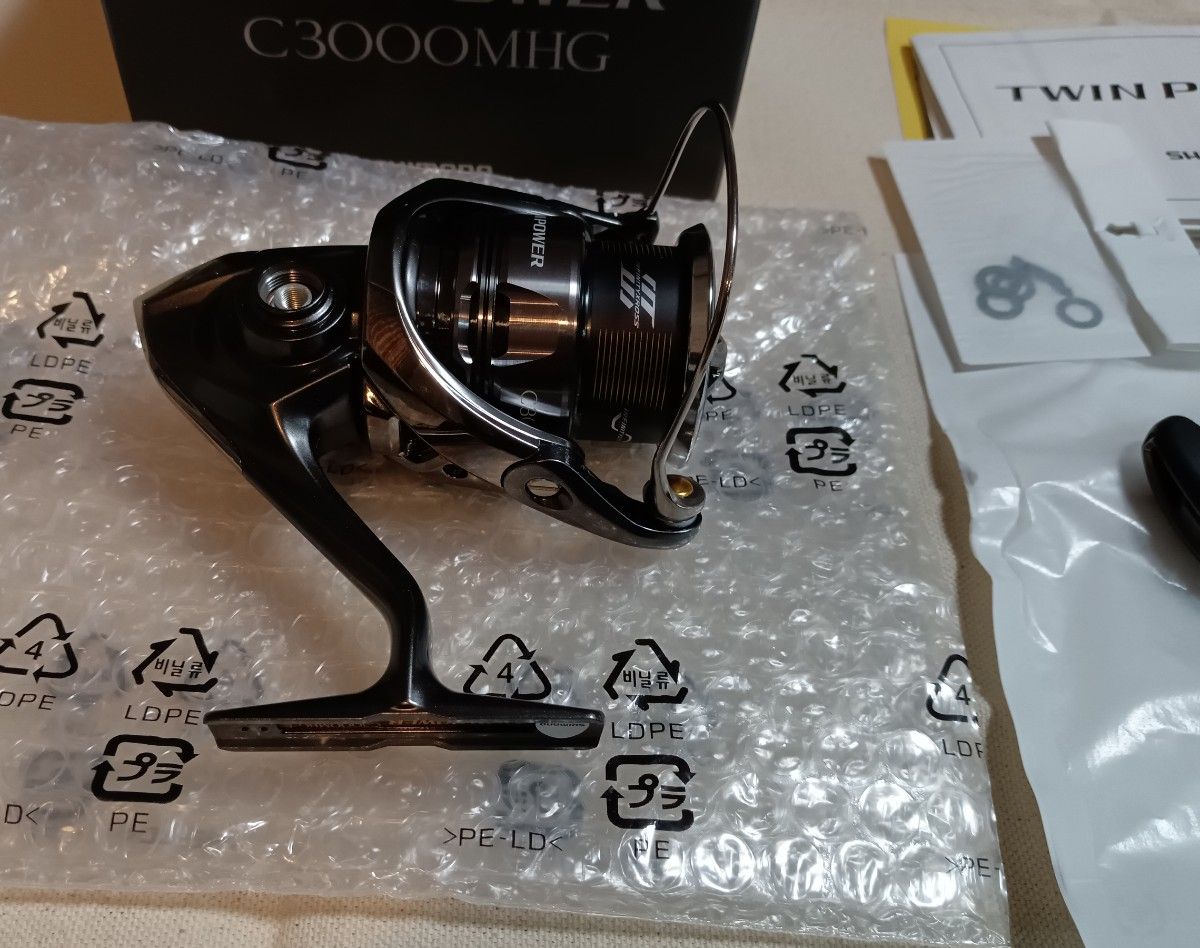 24 ツインパワー C3000MHG シマノ 新品・未使用|Yahoo!フリマ 24 ツインパワー C3000MHG シマノ 新品・未使用|Yahoo!フリマ