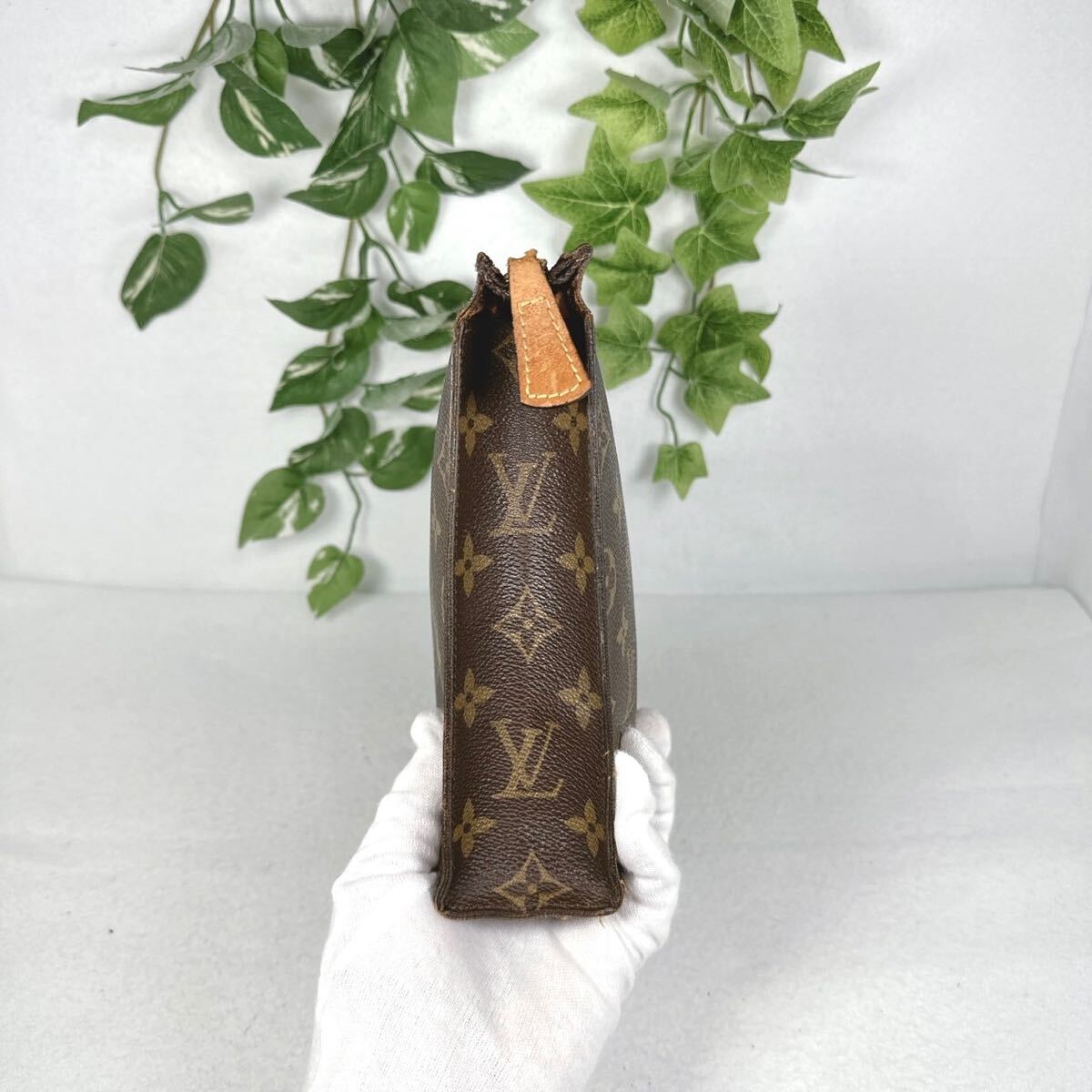 1円 LOUIS VUITTON ルイヴィトン モノグラム ポッシュトワレット26 M47542 ポーチ 正規品_画像3