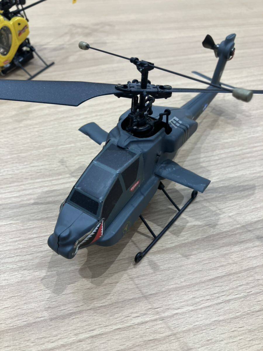 天A【1//195他】ヘリコプター 模型 おもちゃ 置物 ラジコン kyosho x-power ARMY 6個セット ジャンク ヘリ 黄 緑 赤白オレンジの画像3