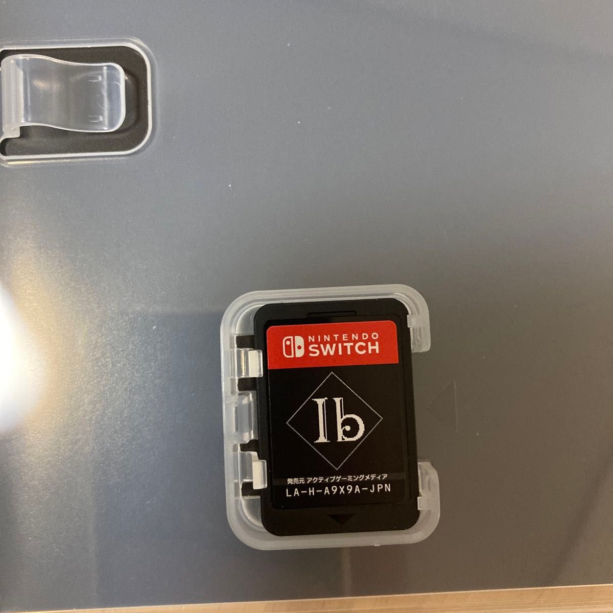 Ib  Switch