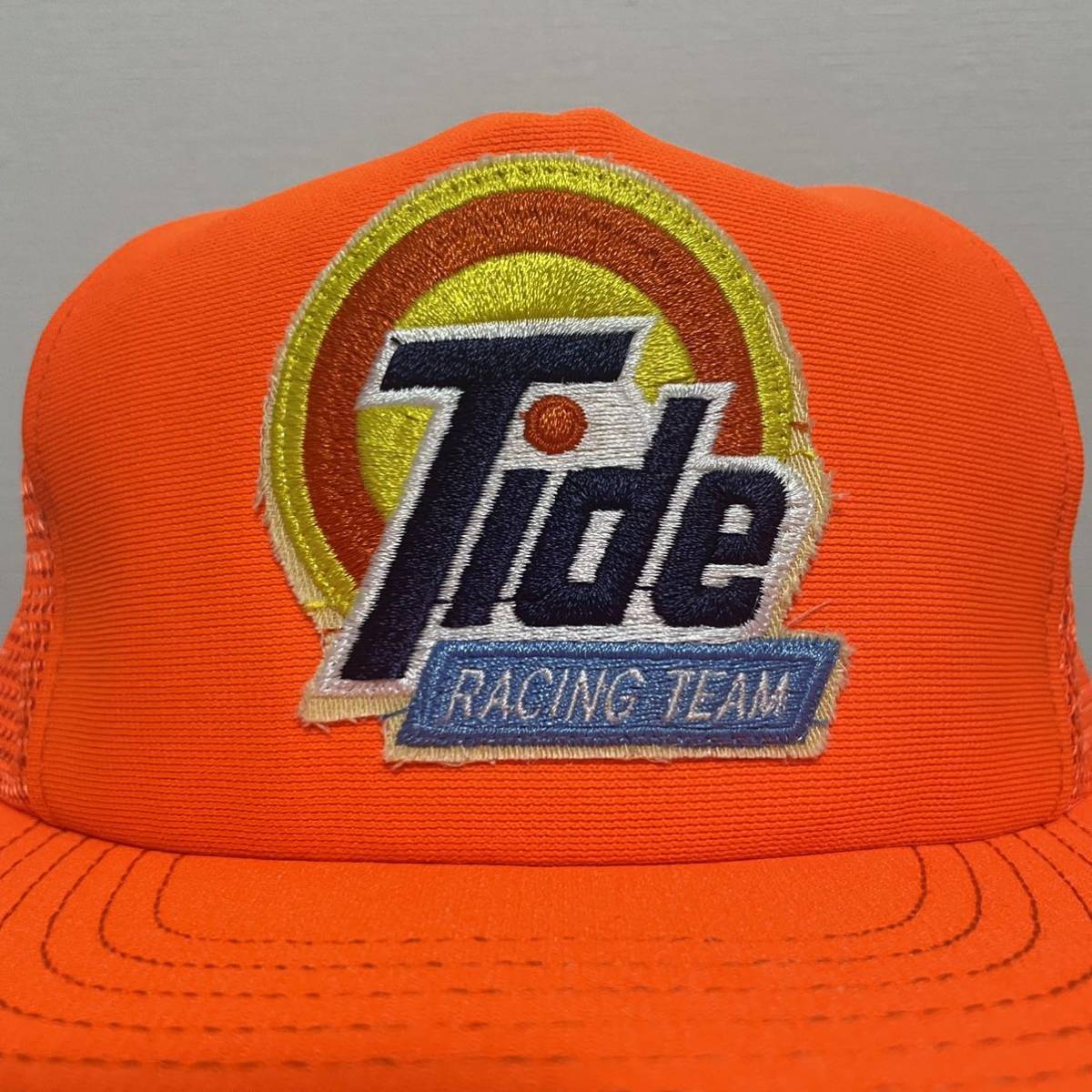 デッドストック TIDE トラッカーキャップ キャップ USA製 企業系 古着 メッシュキャップ 帽子 洗剤 アメリカ NASCAR ナスカー ビンテージ_画像3