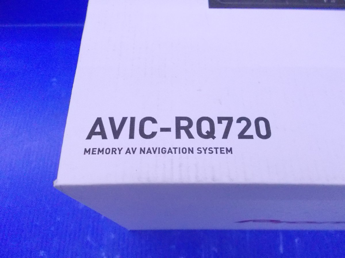 S【即納・売り切り】カロッツェリア 楽ナビ AVIC-RQ720 9V型HD/TV/DVD/CD/Bluetooth/SD/チューナー・AV一体型メモリーナビ 未使用展示品_画像3