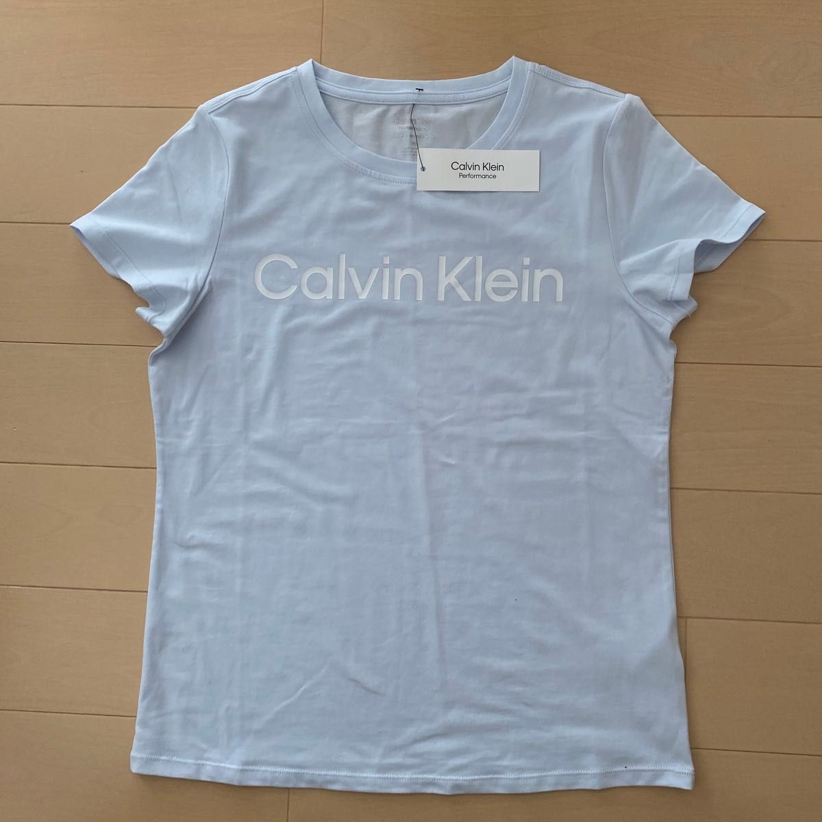 Calvin Klein カルバンクライン　レディース　Tシャツ　ヨガジムウェア