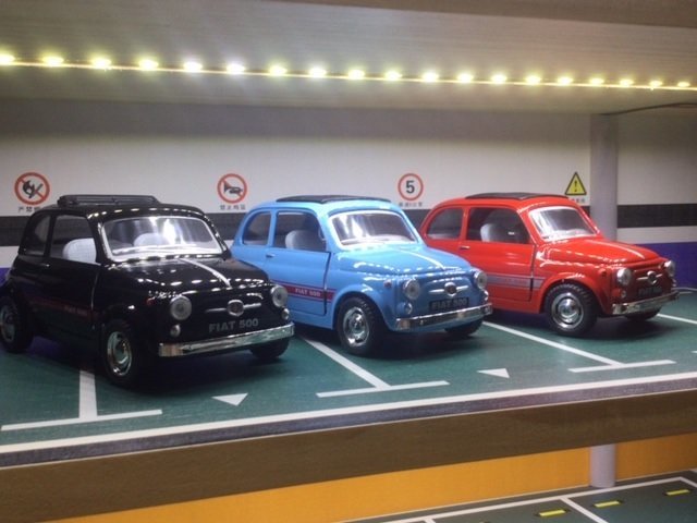 1/24 フィアット 500 FIAT お得な3色コンプリートセット ミニカー ルパン愛用車 プルバック 車 クラシックカー 外車 輸入 新品_画像6