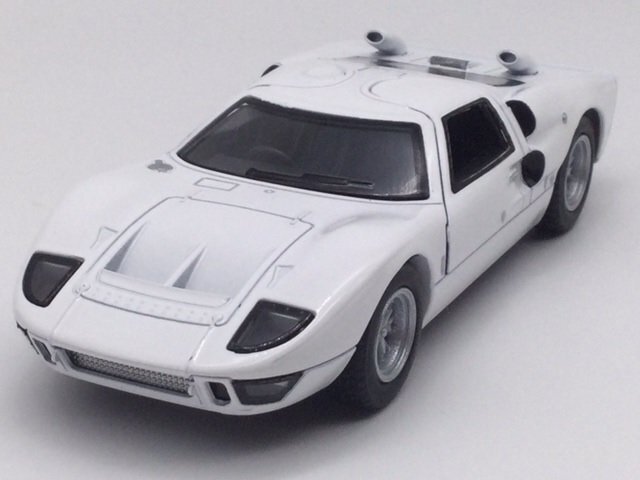 1台売り 白 1/32 1966 フォードGT 40 MK2 ミニカー アメ車 Aカー レトロ アンティーク 外車 マーク2_画像1