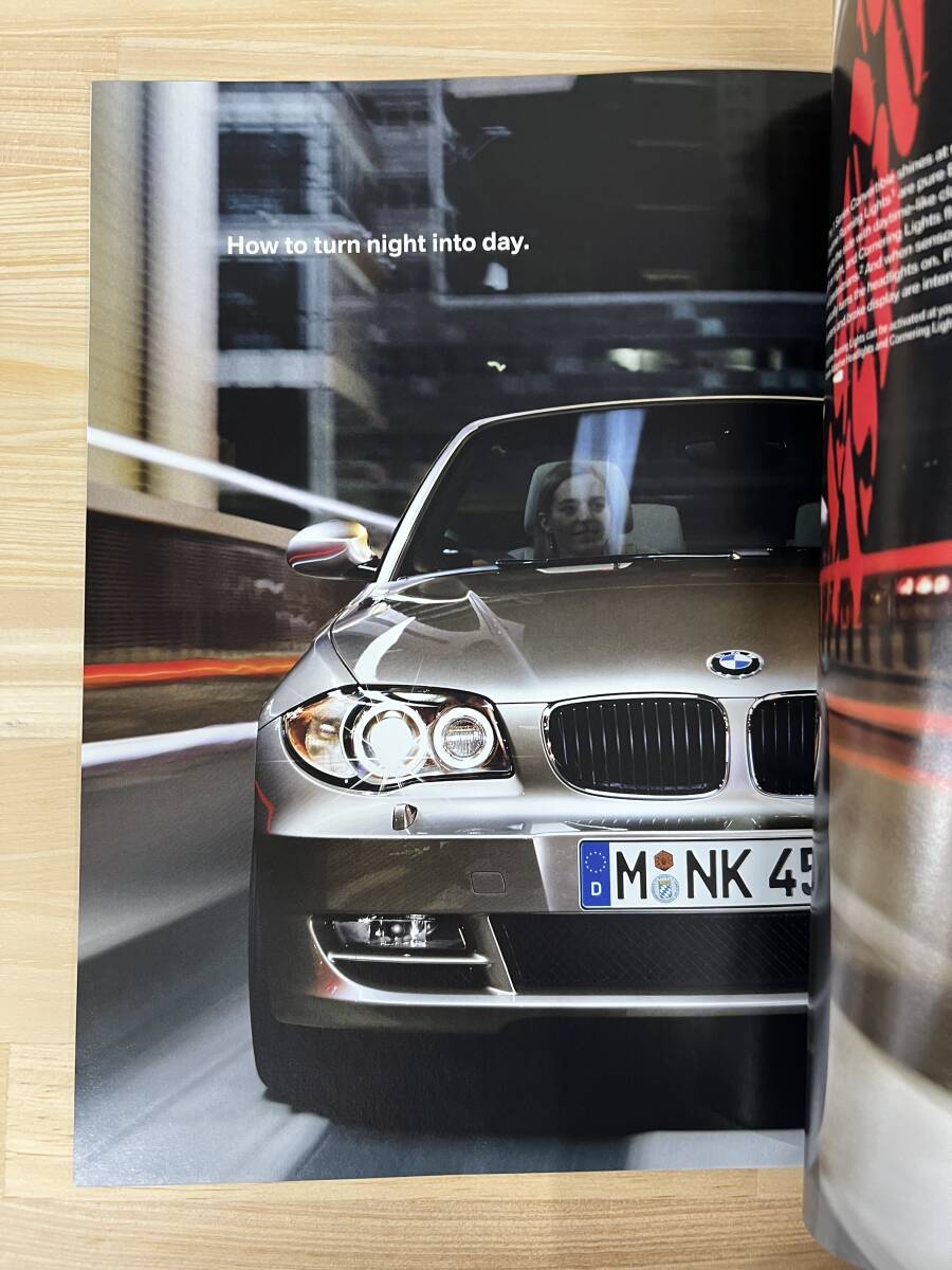 BMW 1シリーズ E88 2008yモデル 米国版 カタログ 66ページ サイズ : 約22.9cm x 約28.9cm 128i／135i コンバーチブル_画像4