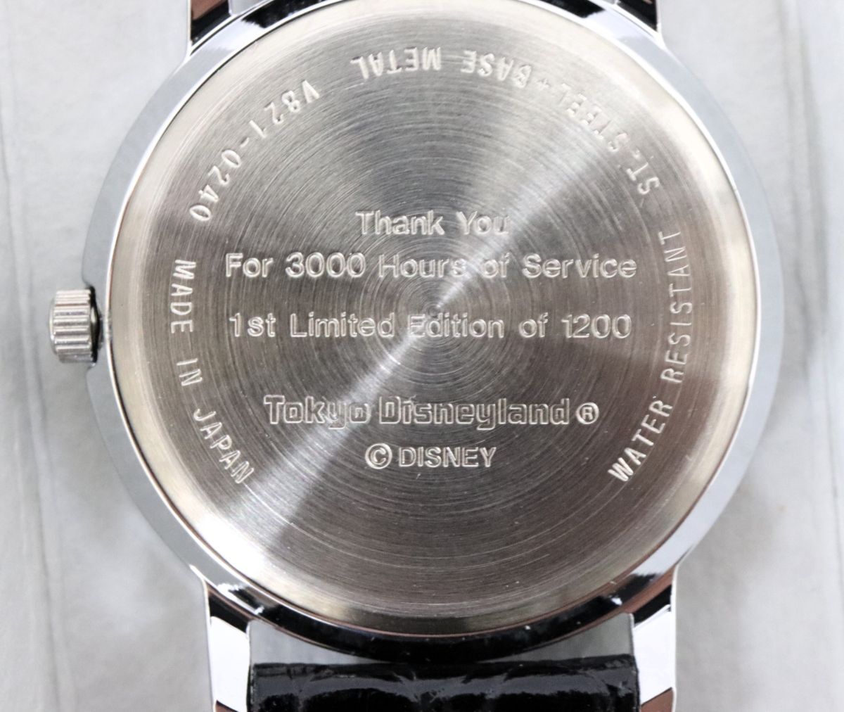 【未使用】Disney キャスト限定 腕時計 長時間勤務(勤続3000時間)腕時計 非売品 長時間表彰記念品 ミッキー ディズニー V821-0240◎5738-4の画像3