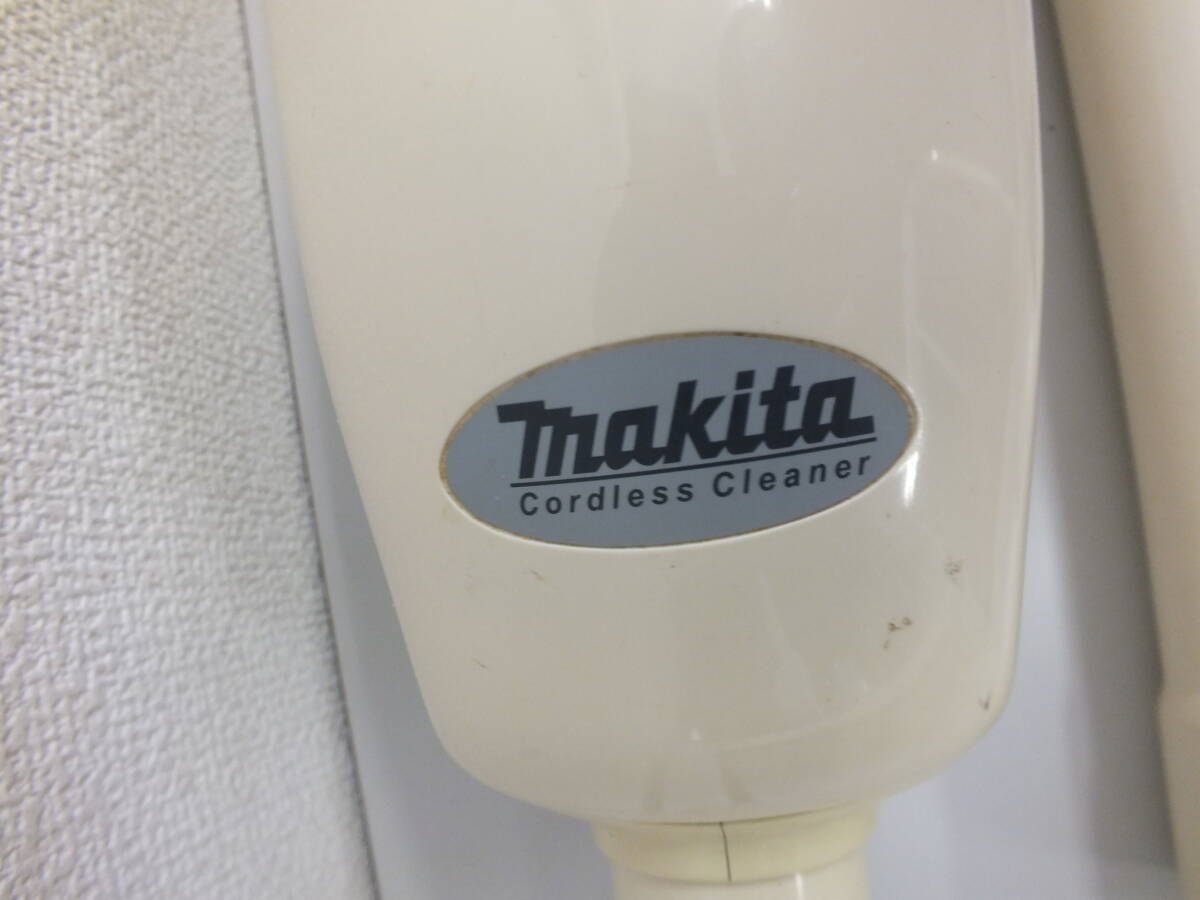 makita マキタ 充電器 DC1251 バッテリー 掃除機 4093D ジャンク 充電器のみ通電確認済み 激安1円スタート_画像4