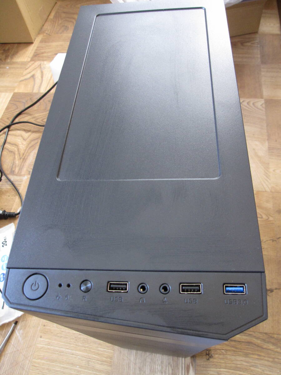 ZALMAN　ミドルタワー型PCケース T8_画像2