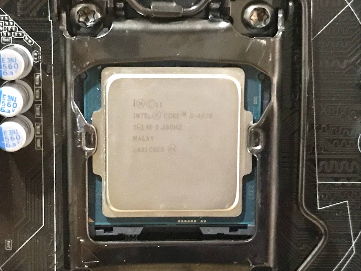 ASRock Fatal1ty H87 Performance LGA1150 Intel 第4世代 ATXマザーボード I/Oパネル ＋ Core i5-4570 BIOS確認済み【ジャンク扱い】の画像4