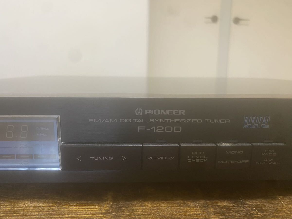 PIONEER FM /AM tuner F120D used 