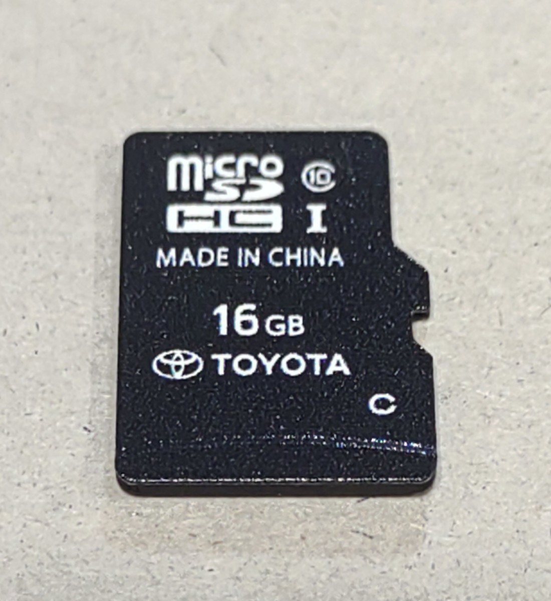 対策品 トヨタ純正ナビ NSZT-W66T 2017春 地図データ microSD SDカード_画像1