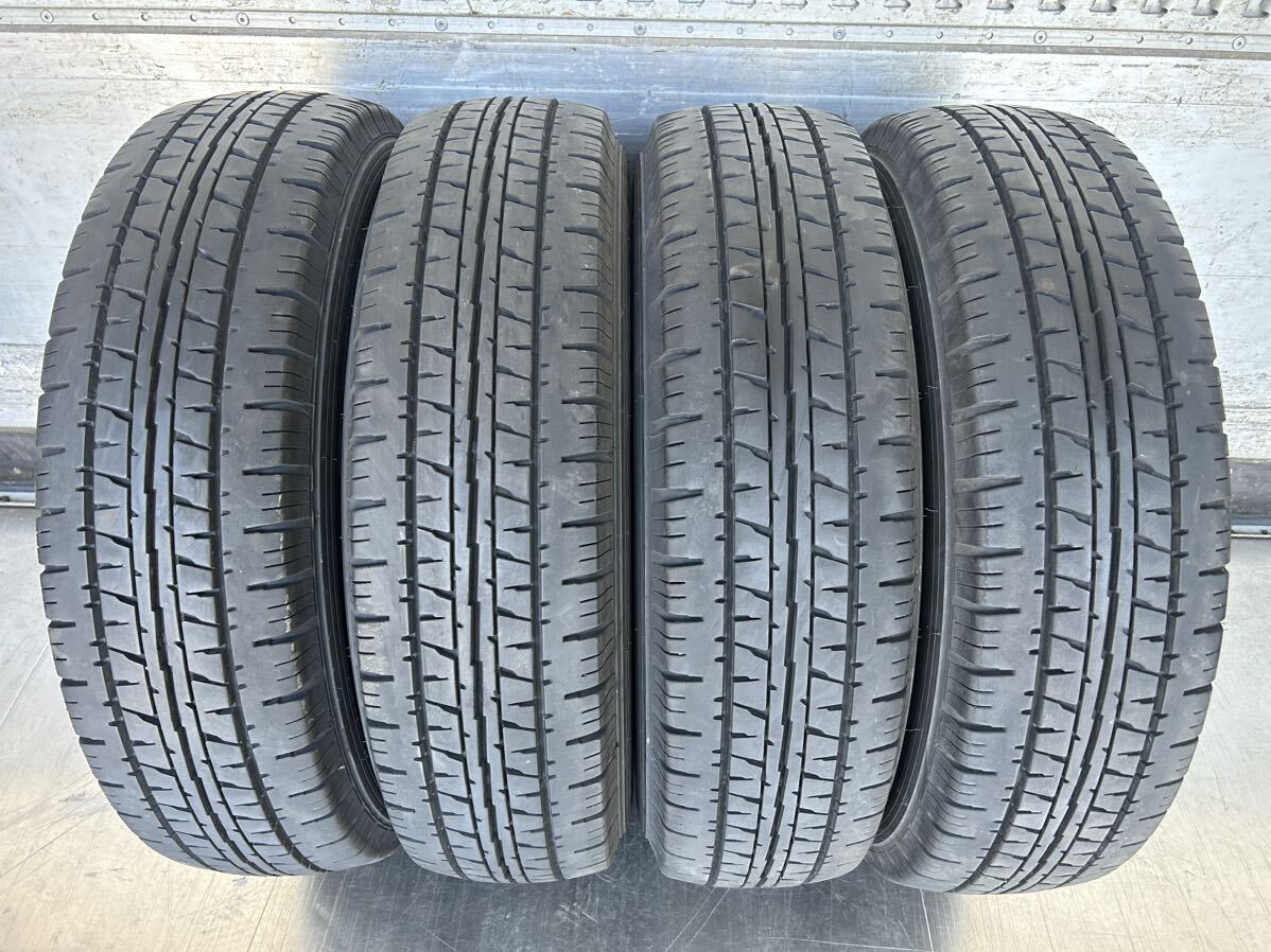 DUNLOP 195/80R15 ENASAVE VANO1 バリ山サマタイヤ4本セット、8.38mm前後_画像1