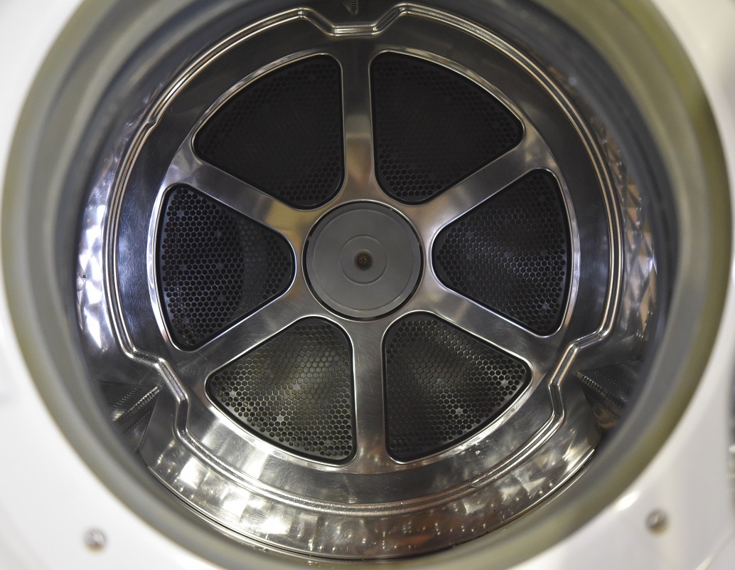 YKK3-1 現状品 Panasonic パナソニック ドラム式洗濯乾燥機 NA-VX3101R 2013年製 9kg 洗濯 クリスタルホワイト 通電動作確認済 直接取引可_画像3