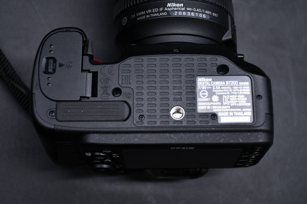 AY3-85　Nikon ニコン D7200 デジタル 一眼レフカメラ ボディ　DX VR AF-S NIKKOR 18-140㎜ レンズ付き 動作確認済み_画像9